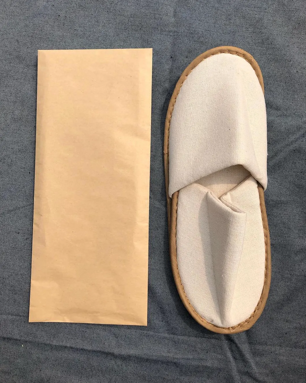 Eco Friendly Disposable Hotel Bedroom Open Toe Slippers